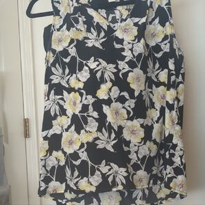 Mercer & Madison Black Yellow Floral Sleeveless Blouse Size Large Spring Top